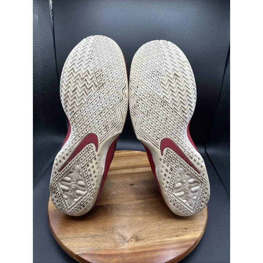 Nike see pics